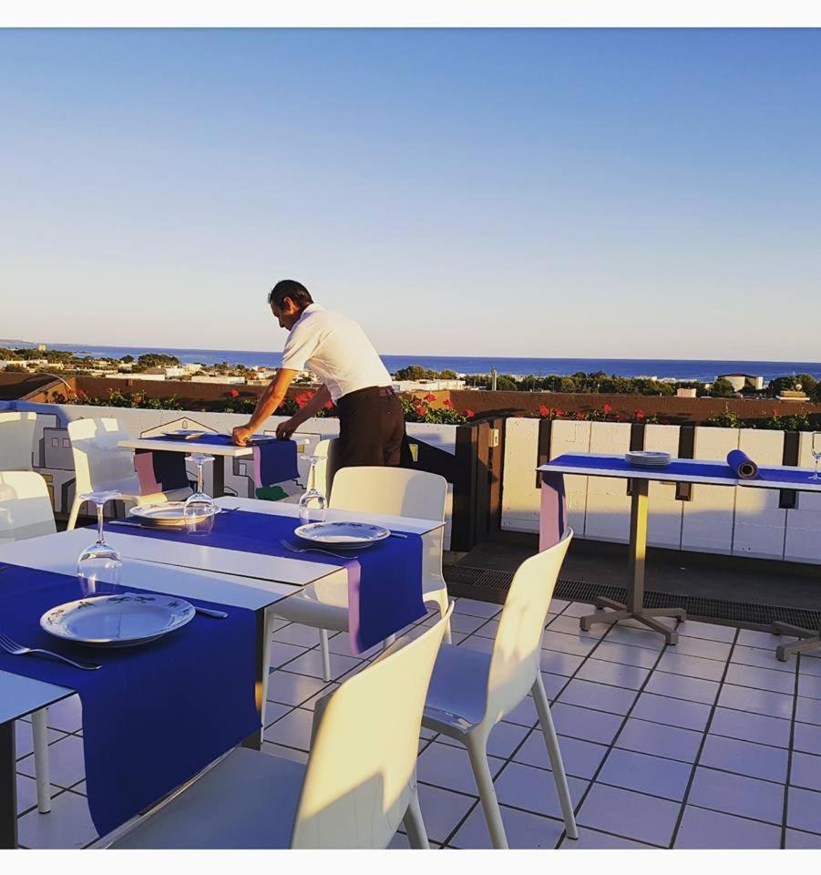 Hotel Intervallo Torre Lapillo Buitenkant foto